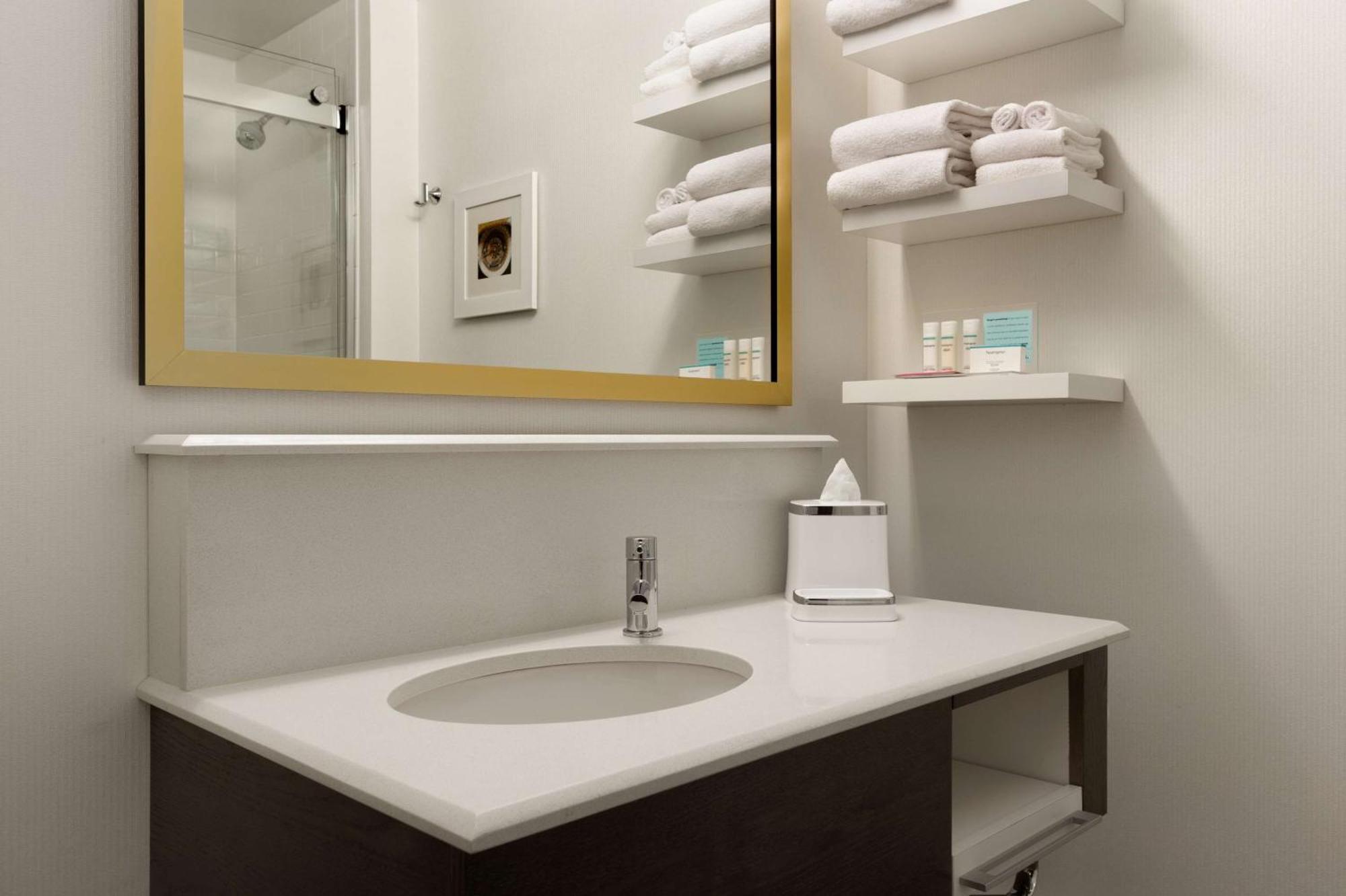 Hampton Inn Chicago Downtown/N Loop/Michigan Ave Buitenkant foto